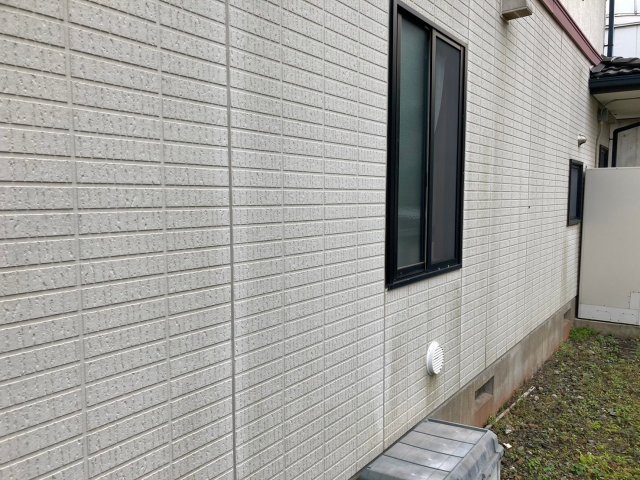 桐生市 外壁 コケ ミヤケン
