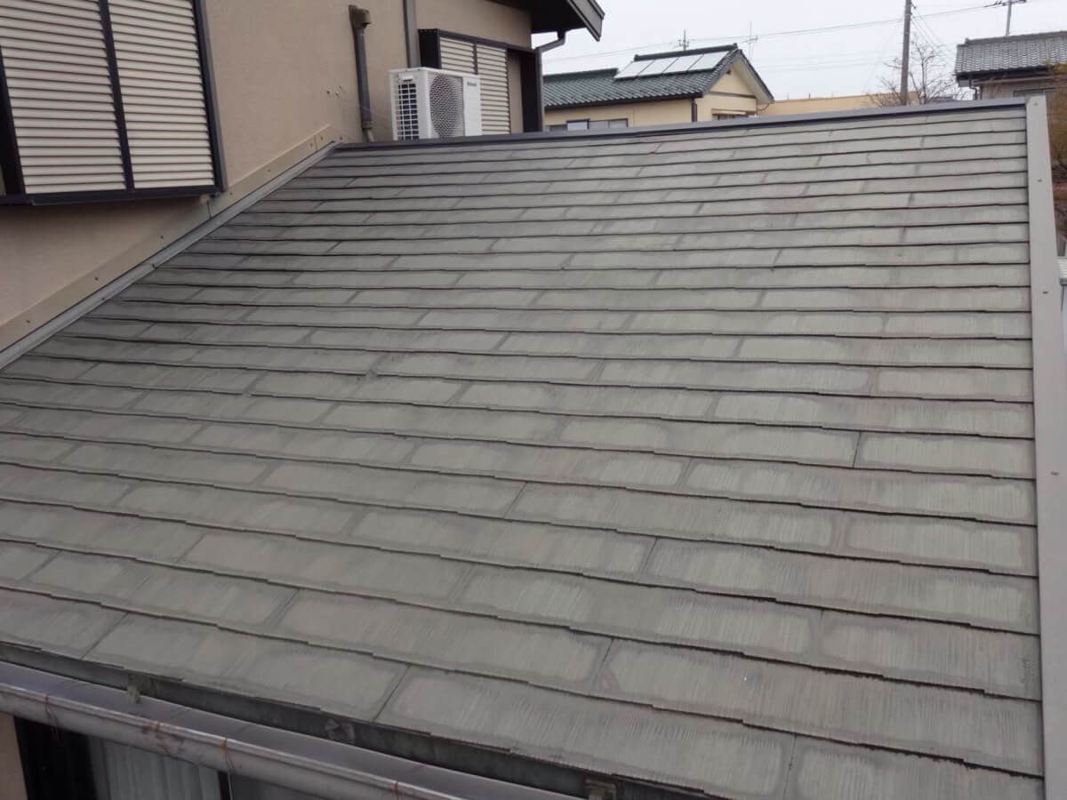 高崎市福島町 屋根の色あせ 屋根塗装 ミヤケン