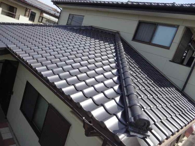 瓦屋根 ミヤケン