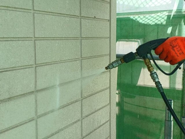 前橋市西片貝町外壁塗装 高圧洗浄 ミヤケン