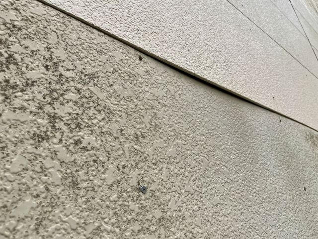 古い家の外装はどう見分ける?種類別の特徴を紹介! | お家の部材の基礎知識