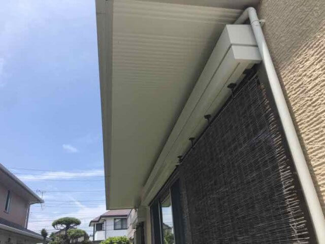前橋市 軒裏天井塗装 ミヤケン