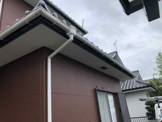 藤岡市 軒裏天井塗装 ミヤケン