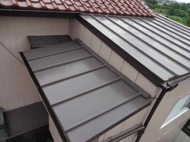 前橋市富士見町 1年点検 瓦棒屋根 ミヤケン
