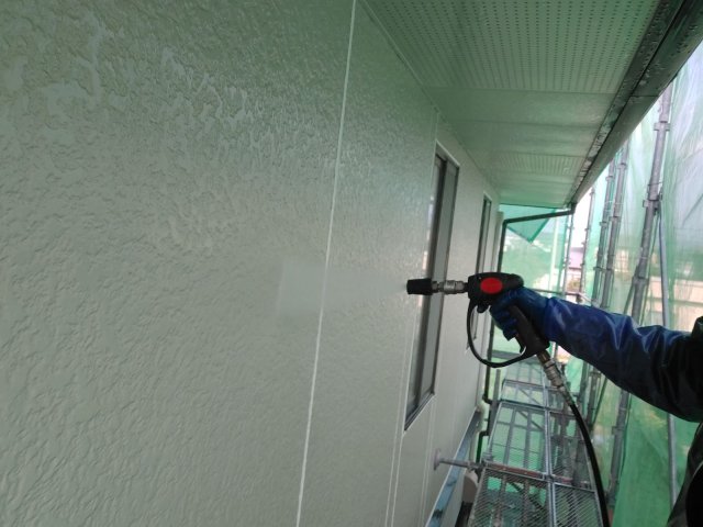 高崎市下小鳥町 屋根外壁塗装 高圧洗浄 外壁 ミヤケン