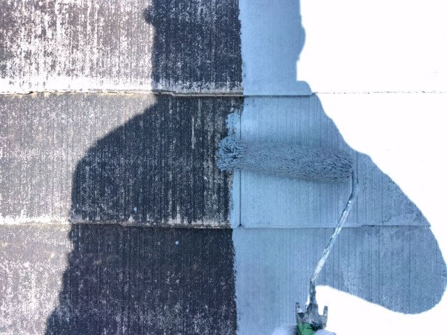 太田市 屋根塗装 下塗り作業 ミヤケン