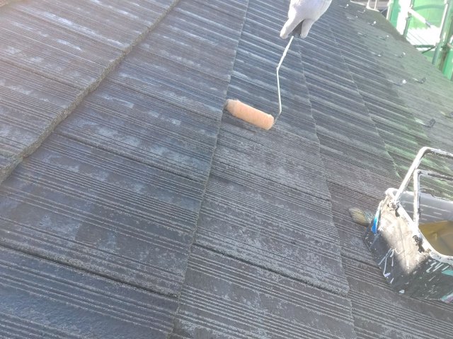 高崎市下小鳥町 屋根外壁塗装 屋根 下塗り ミヤケン