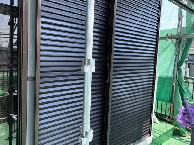 太田市内ケ島町 外壁塗装 雨戸 完了 ミヤケン