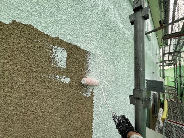 藤岡市立石 外壁塗装 外壁 下塗りミヤケン