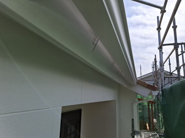 前橋市亀泉町 外壁塗装 破風板 完了 ミヤケン