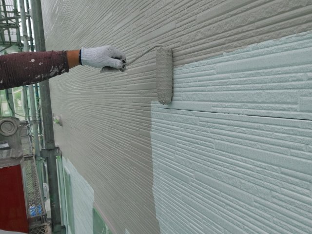 前橋市岩神町 屋根外壁塗装 外壁 上塗り1 ミヤケン