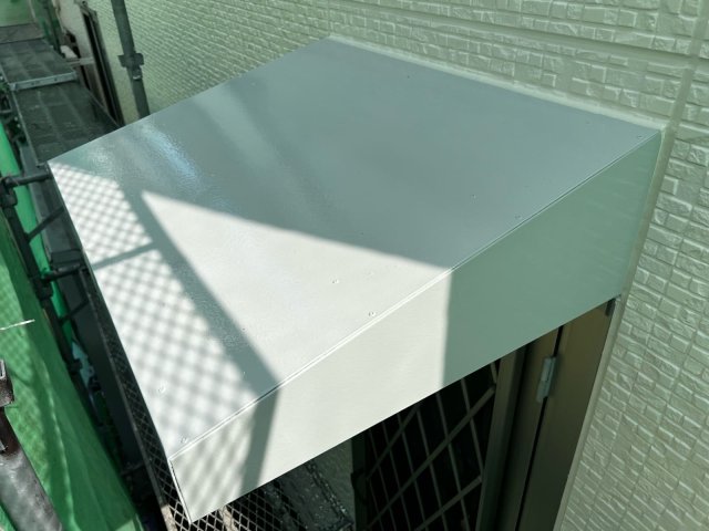 前橋市上小出町 屋根外壁塗装 庇屋根 完了 ミヤケン