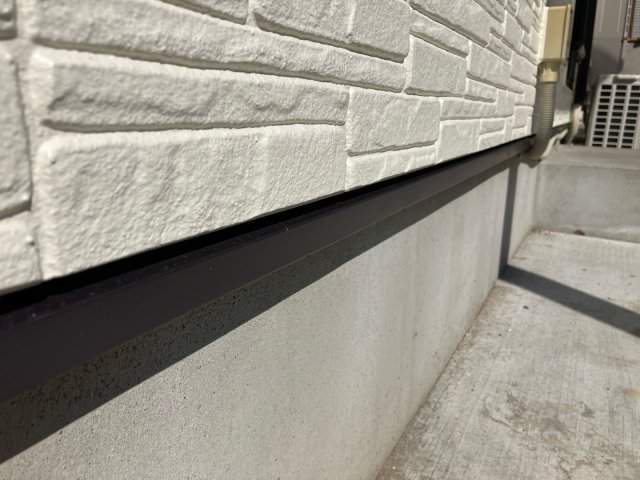 伊勢崎市太田町 外壁塗装 水切り 完了 ミヤケン