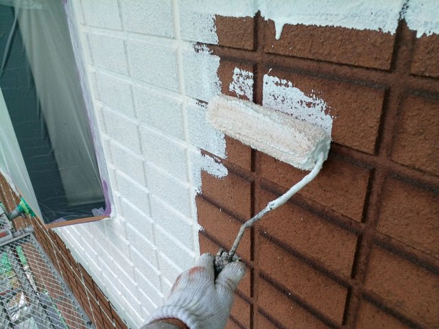 高崎市上滝町 外壁塗装 外壁 下塗り ミヤケン