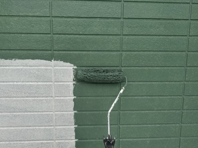 足利市 屋根外壁塗装 外壁 上塗り1 ミヤケン