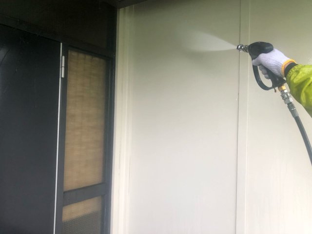 桐生市新里町 外壁塗装 外壁 高圧洗浄 ミヤケン