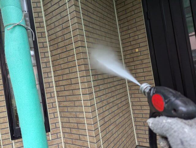 高崎市棟高町 屋根外壁塗装 外壁 高圧洗浄 ミヤケン