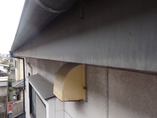 太田市西新町 屋根外壁塗装 破風板 雨だれ ミヤケン