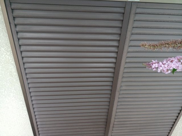 高崎市上中居町 屋根外壁塗装 雨戸 色あせ ミヤケン