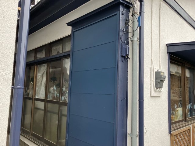 前橋市天川大島 屋根外壁塗装 戸袋 完了 ミヤケン