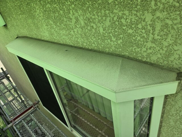 高崎市浜尻町 外壁塗装 出窓屋根 汚れ ミヤケン