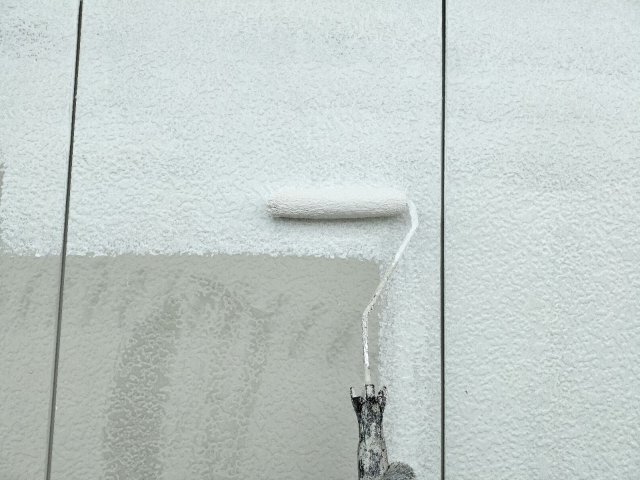 みどり市笠懸町 外壁塗装 外壁 下塗り ミヤケン