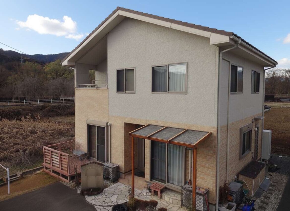 沼田市蓮根町 外壁塗装 ビフォー ミヤケン