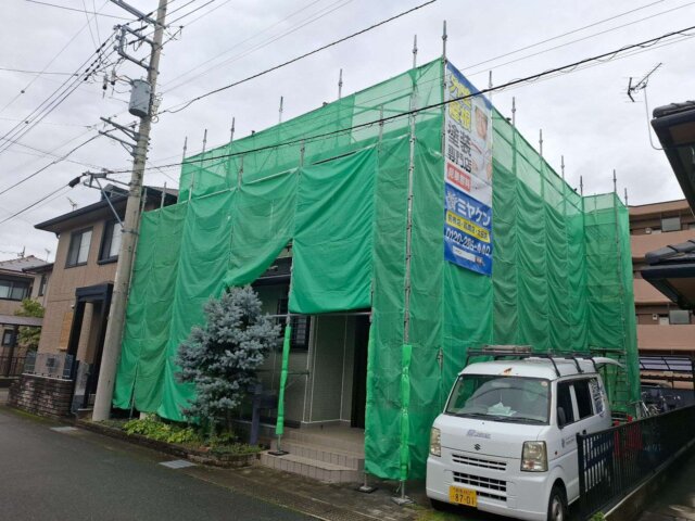 前橋市上小出町 足場完成 ミヤケン