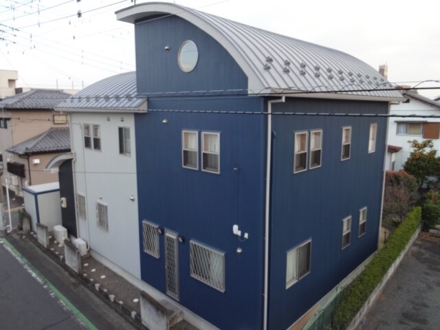 EF29ECE7-1AF7-4BCE-AC83-D3019BC88835