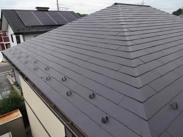 高崎市吉井町 スレート屋根3年後の遮熱フッ素塗料の塗膜状態