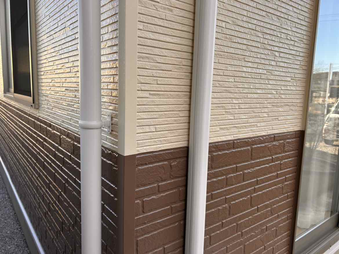 ミヤケン施工|太田市由良町 雨樋1年後の塗膜状態
