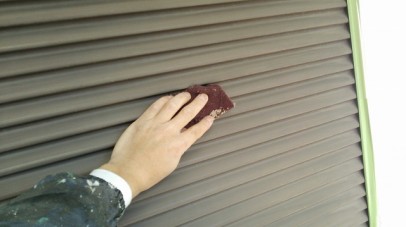 1224 12 雨戸・戸袋 下地(ケレン)処理 039da78000bd53738788370b3b8c6ce9