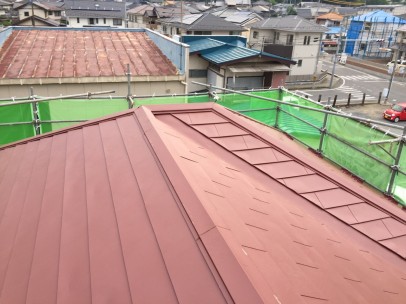 0628 03 屋根棟板金 施工後 28898ea4fbd49439773ae0bb32682230