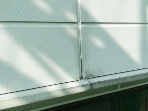 0309 01 外壁目地 コーキング 施工前 28a6fc2952f2f2f90942e9ae3b46cb1f