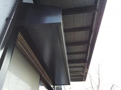 0121 04 シャッターボックス 施工後 439adfda4a7ee14aecd98c58764c95f5