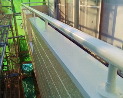 0214 06 ベランダ手摺り 施工後 48fe58aacf4e3c06260bf1bb02dba0ee
