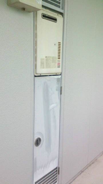 7 741