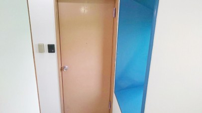 0221 02 玄関ドア 施工前 8240136b3d1a33056080f920426b0f93