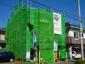 r201003271831381 r2010032718313811