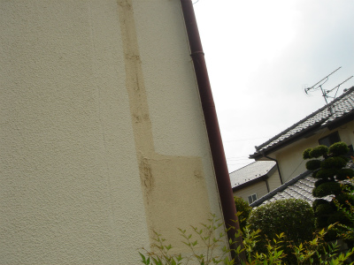 外壁の補修跡 外壁の補修跡